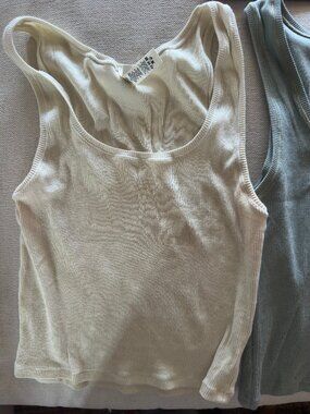 White skims cropped tank